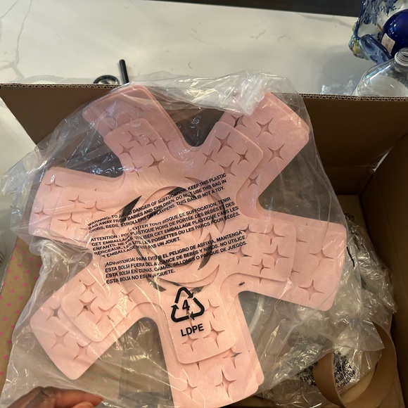 PARIS HILTON Nonstick Pots and Pans Cookware Set | Color: Cream | Size: 12-Piece - Picture 7 of 8